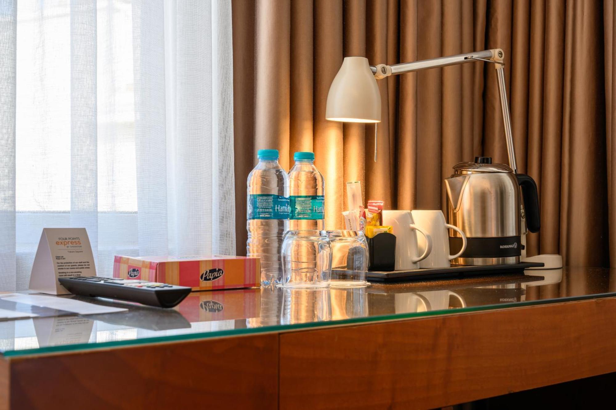 Four Points Flex By Sheraton Istanbul Taksim Square Esterno foto