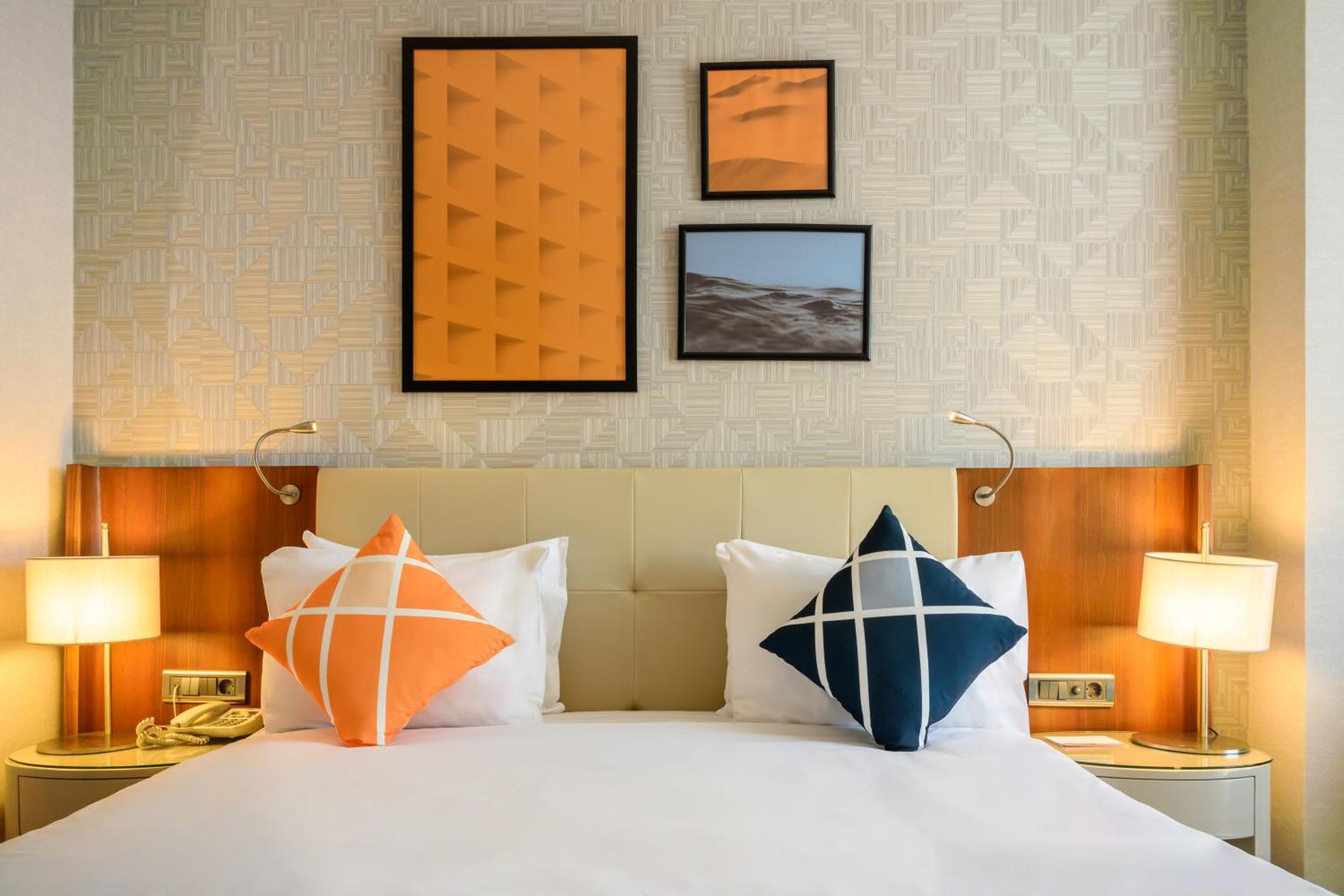 Four Points Flex By Sheraton Istanbul Taksim Square Esterno foto