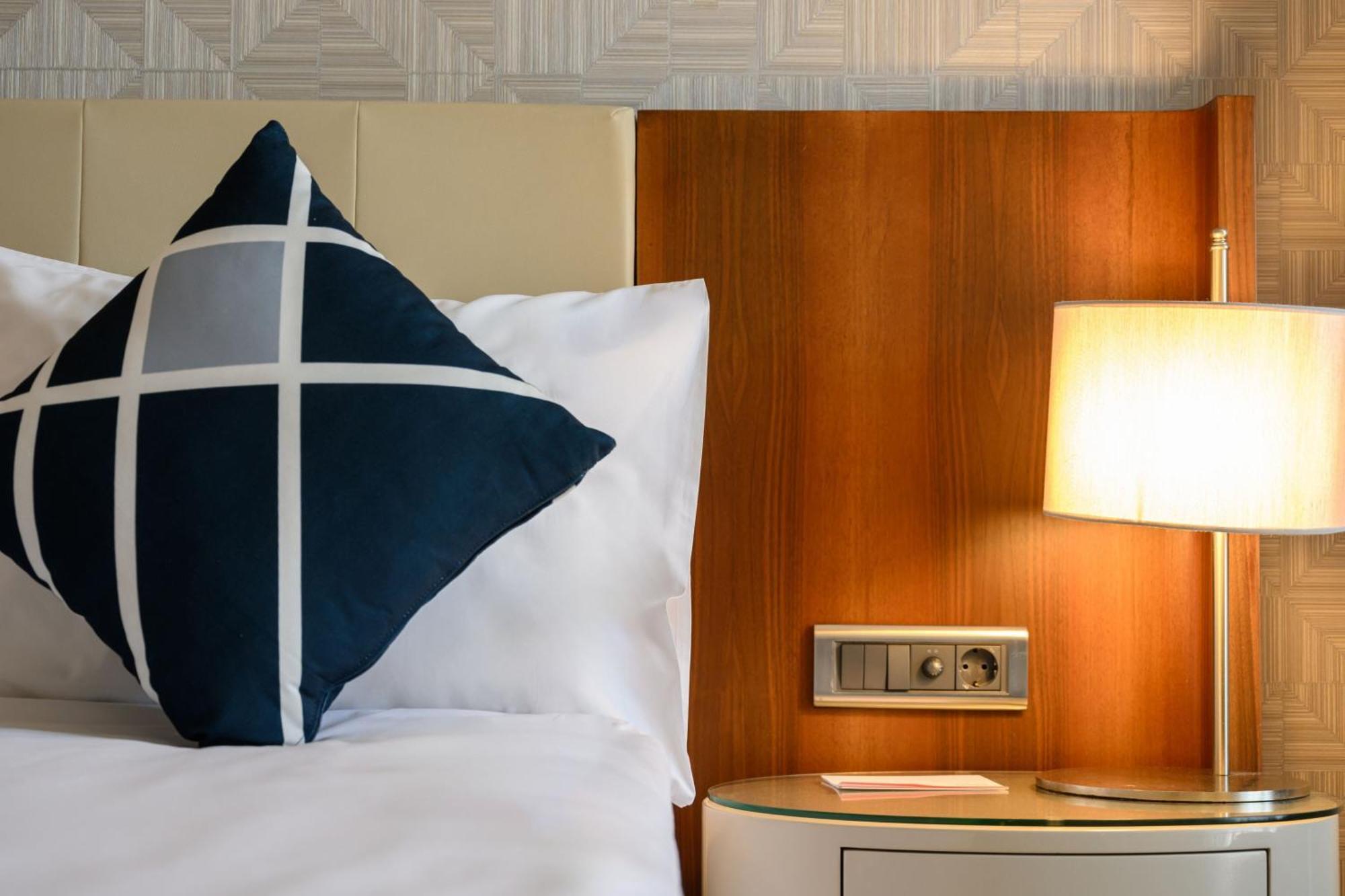 Four Points Flex By Sheraton Istanbul Taksim Square Esterno foto